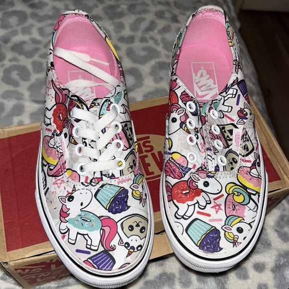 Vans authentic Donut Unicorn multi color / white in box basically new - Picture 2 of 5